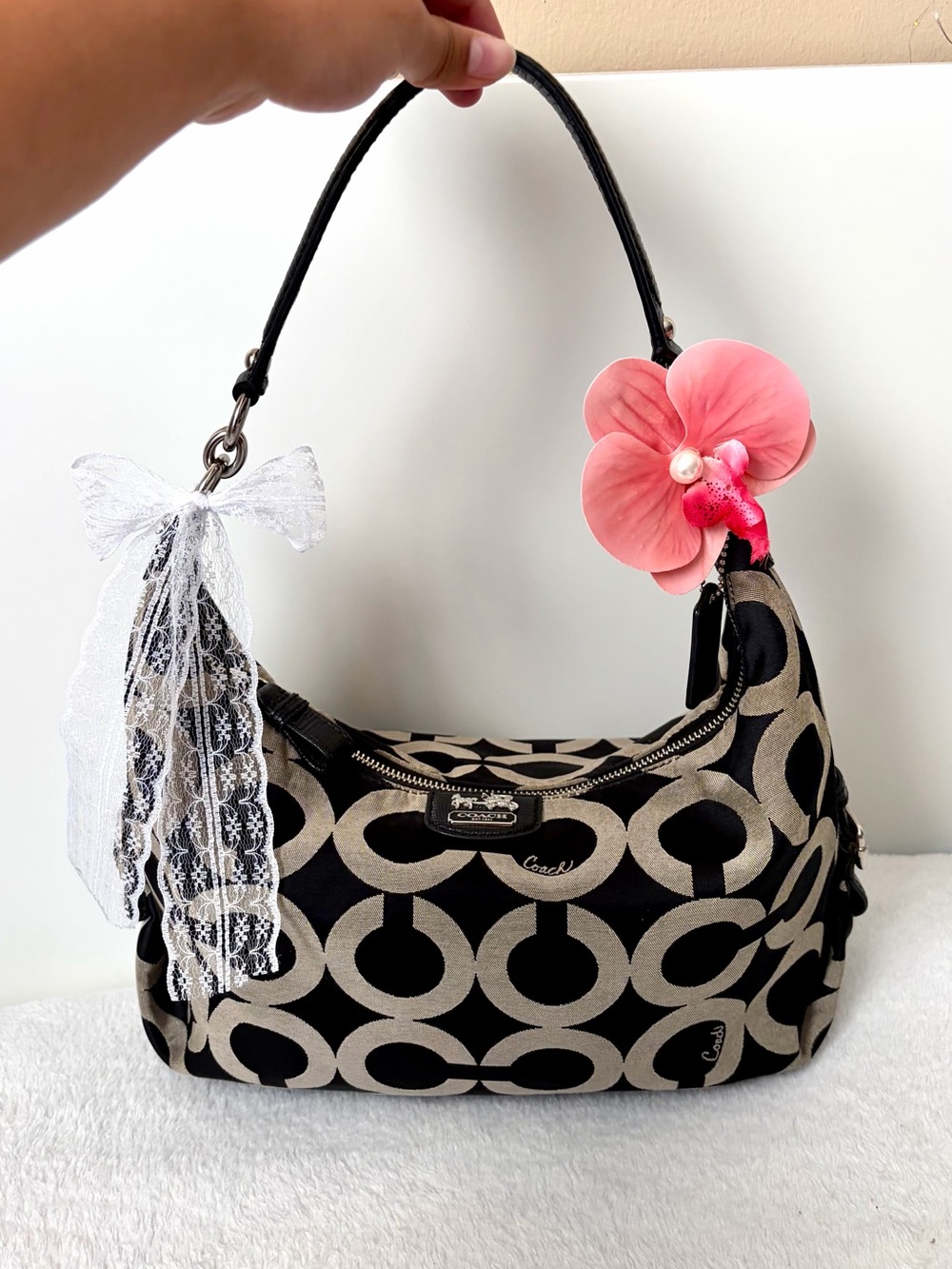 Coach Black and Tan Signature Hobo Shoulder Bag
